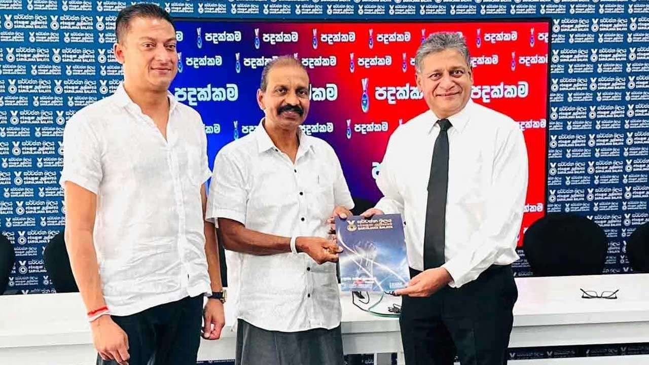 சர்வஜன அதிகாரத்துடன் இணைந்தார் லலித் எல்லாவல