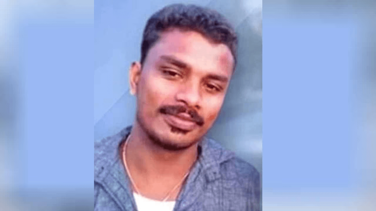 டுபாயிலிருந்து அழைத்து வரப்படும் 'பஸ் லலித்'!