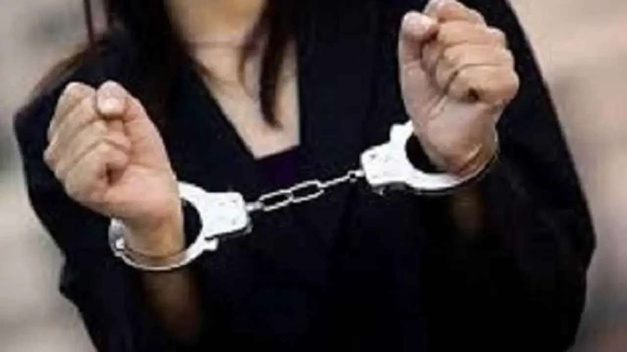 16 இலட்சம் பெறுமதியான சட்டவிரோத மதுபானத்துடன் பெண் கைது