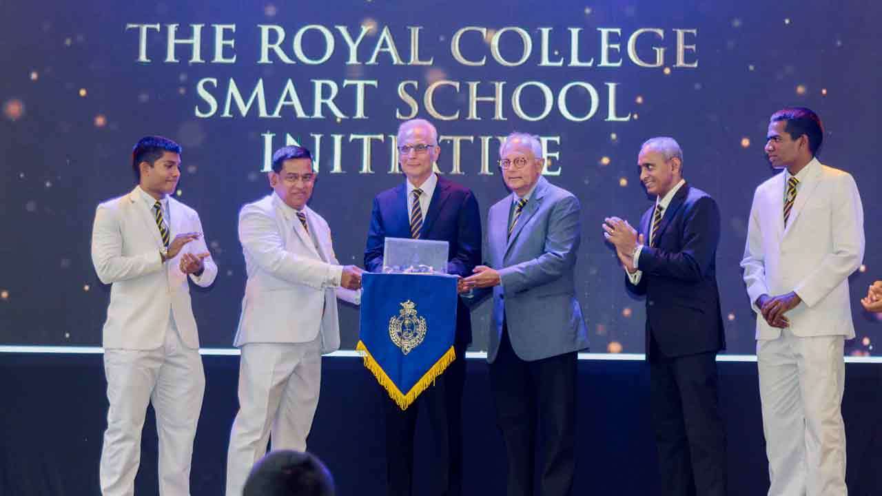 MAS Holdings மற்றும் Brandix லங்காவின் பங்களிப்புடன் ரோயல் கல்லூரி சங்கத்தால் ஏற்பாடு செய்யப்படும் ஸ்மார்ட் ஸ்கூல் திட்டம் ஆரம்பமாகிறது
