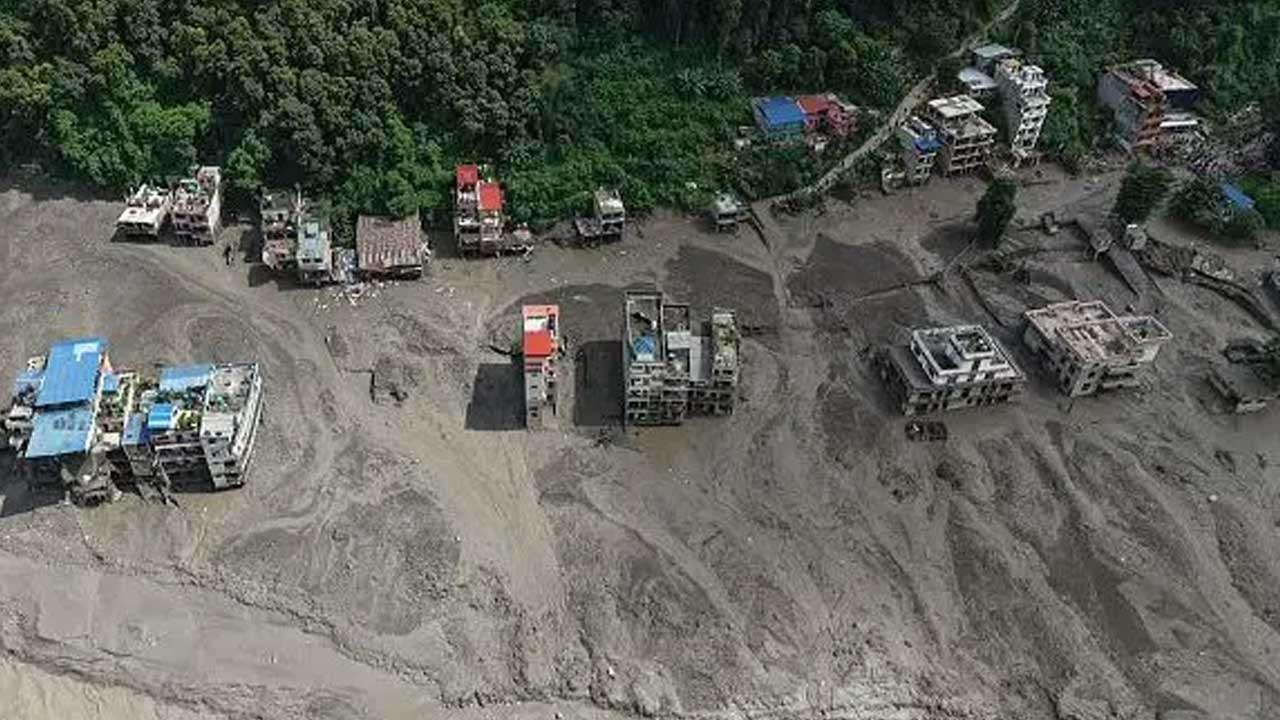 நேபாள வௌ்ள அனர்த்தம் பலி எண்ணிக்கை 95 ஆக உயர்வு