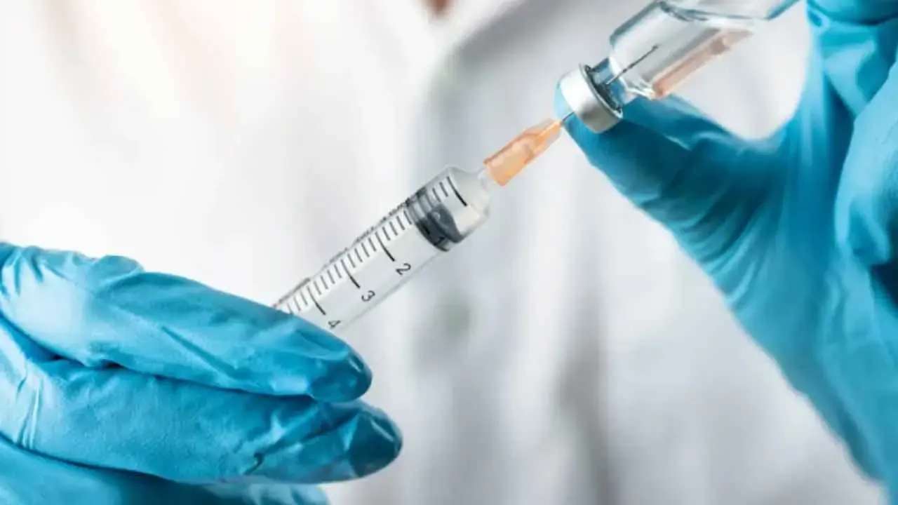 160,000 புற்றுநோய் தடுப்பூசிகள் சேமிப்புக் கிடங்குகளில் முடக்கம்