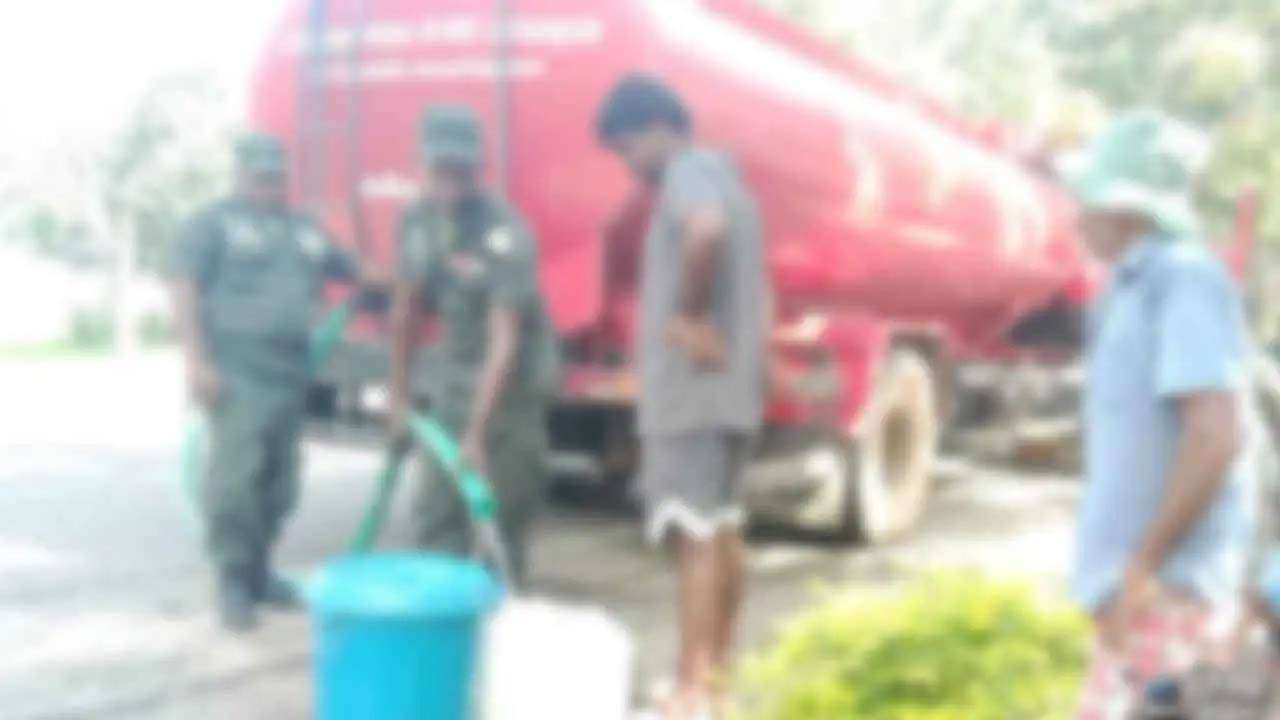 வறட்சியால் பாதிக்கப்பட்டுள்ள 24,000க்கும் மேற்பட்ட குடும்பங்களுக்கு தொடர்ந்து நீர் விநியோகம்