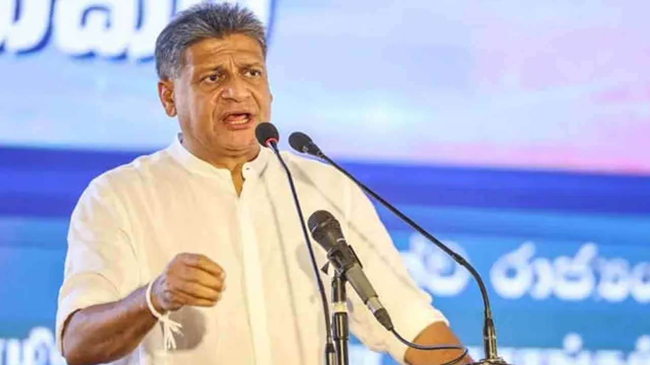 ஜெ. ஆர். செய்யாத சர்வாதிகாரத்தை தற்போதைய அரசாங்கம் செயல்படுத்தி வருகிறது