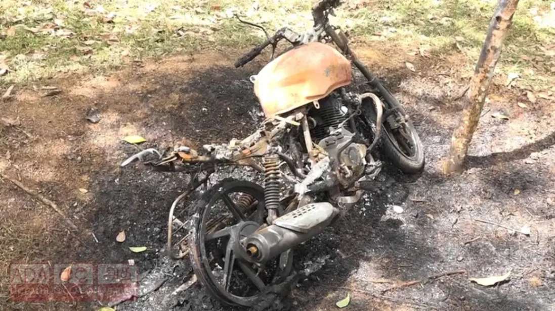 பயாகல துப்பாக்கிச்சூடு - தடயங்களை அழிக்க பைக்கிற்குத் தீ?