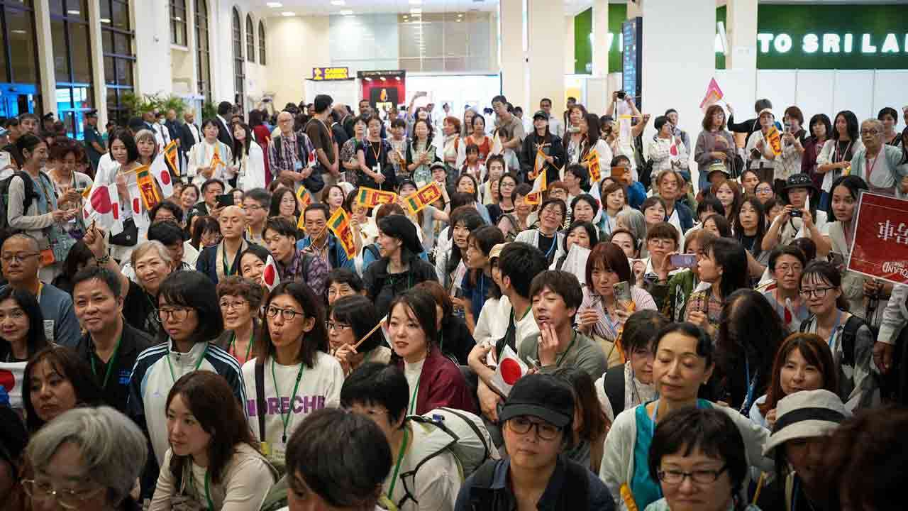 Little Japan திட்டத்தின் கீழ் 250 ஜப்பானியர்கள் இலங்கைக்கு வருகை