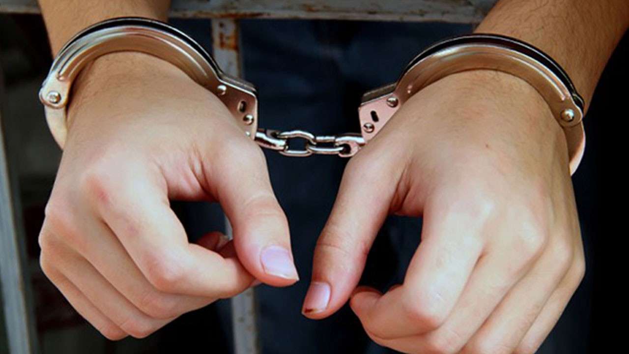 போதை மாத்திரைகளுடன் பெண் ஒருவர் கைது
