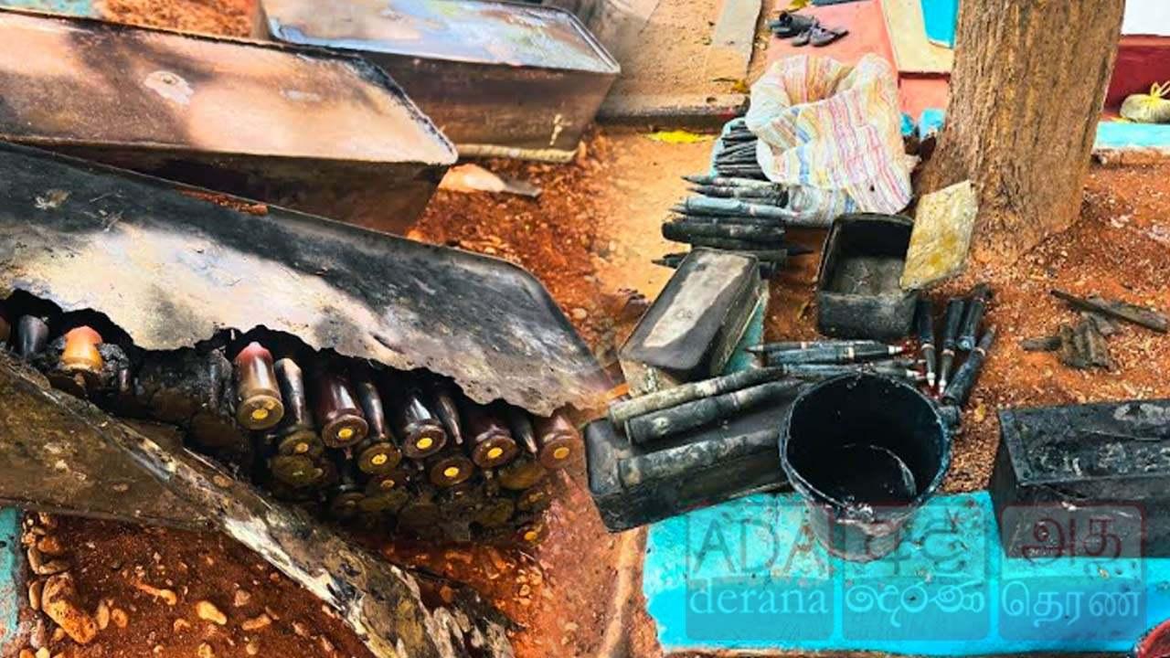 பலாலியில் கிணறு ஒன்றிலிருந்து பெருமளவான வெடிபொருட்கள் மீட்பு