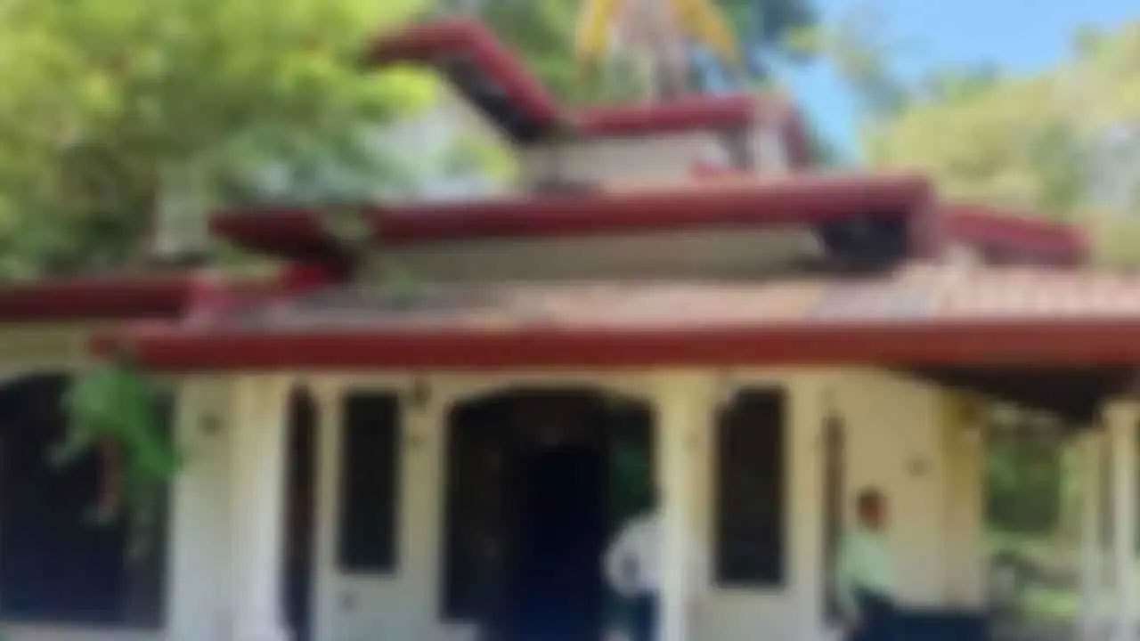 இருவருக்கு சொந்தமான 14 கோடி ரூபாய் சொத்துக்கள் முடக்கம்