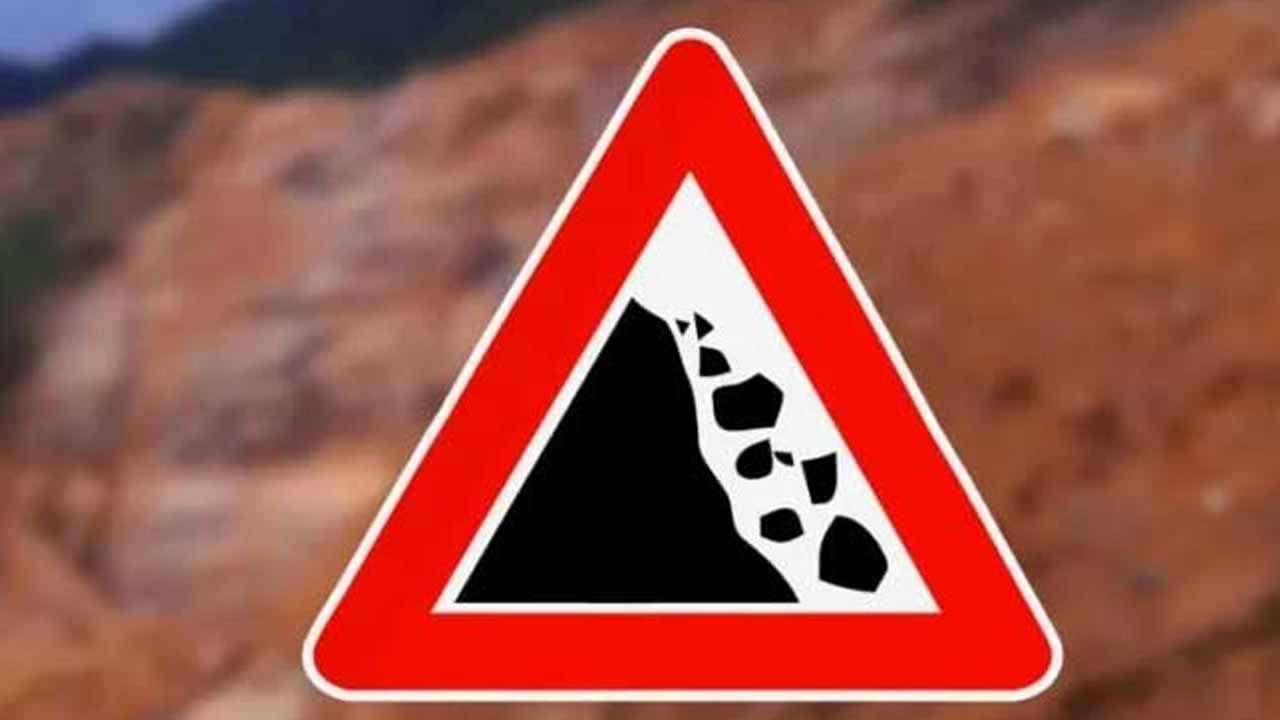 பல மாவட்டங்களுக்கு மண்சரிவு எச்சரிக்கை