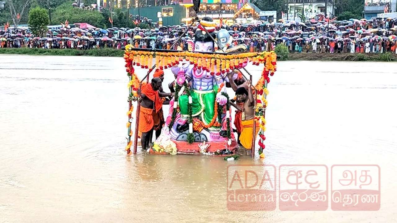 கொட்டகலை வாவியில் 17 விநாயகர் சிலைகள் கரைப்பு!
