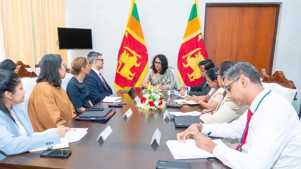 பிரதமருக்கும் IMF பிரதிநிதிகள் குழுவிற்கும் இடையிலான சந்திப்பு