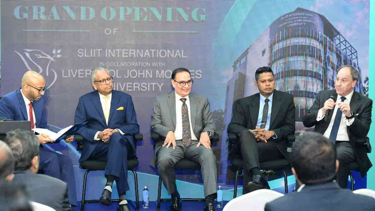 SLIIT International மற்றும் Liverpool John Moores பல்கலைக்கழகம் இணைந்து கொழும்பில் பிரத்யேக சர்வதேச கற்றல் மையத்தை அங்குரார்ப்பணம் செய்தன