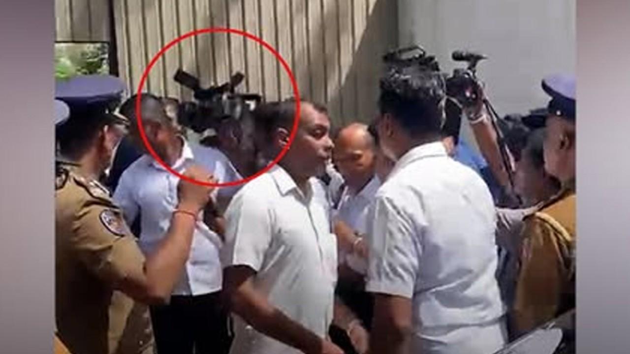 நீதிமன்ற வளாகத்தில் ரணிலின் பாதுகாப்பு அதிகாரி மீது தாக்குதல்!