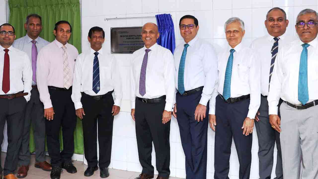 கொமர்ஷல் வங்கியானது, தி சொய்சா பெண்கள் வைத்தியசாலையின் முழுமையாகப் புதுப்பிக்கப்பட்ட விடுதிகளைக் கையளித்தது