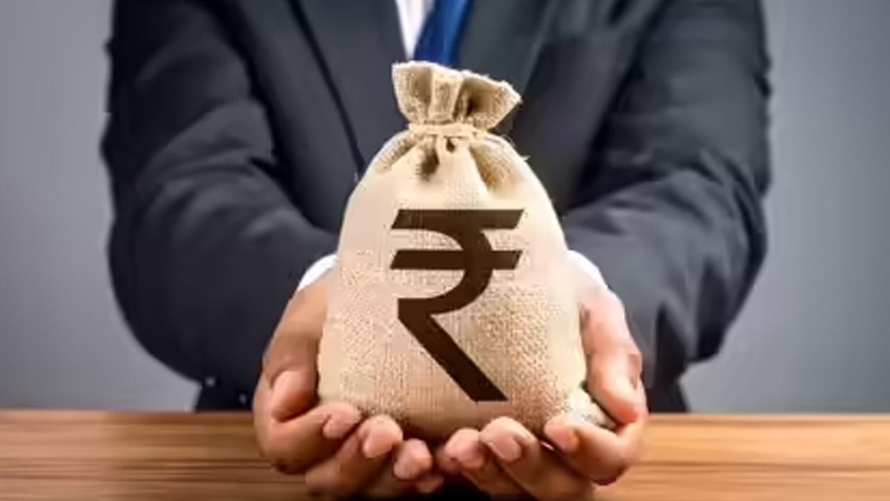 விடுமுறை நாட்களில் வேலை செய்தால் இரு மடங்கு சம்பளம்!