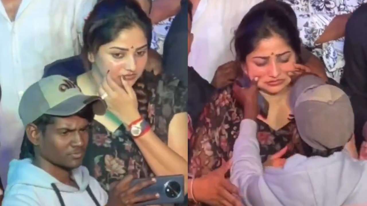 கன்னத்தை திடீரென கிள்ளிய ரசிகர்!