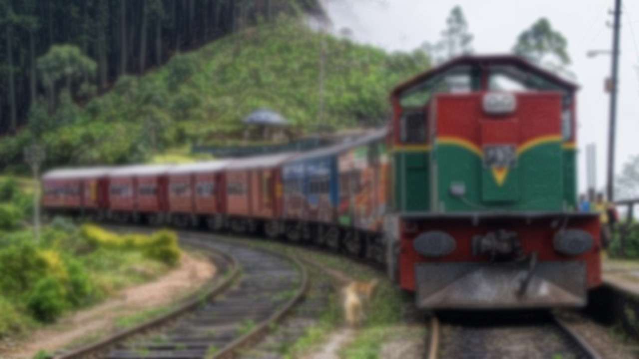 மலையக ரயில் போக்குவரத்துக்கு மீண்டும் பாதிப்பு