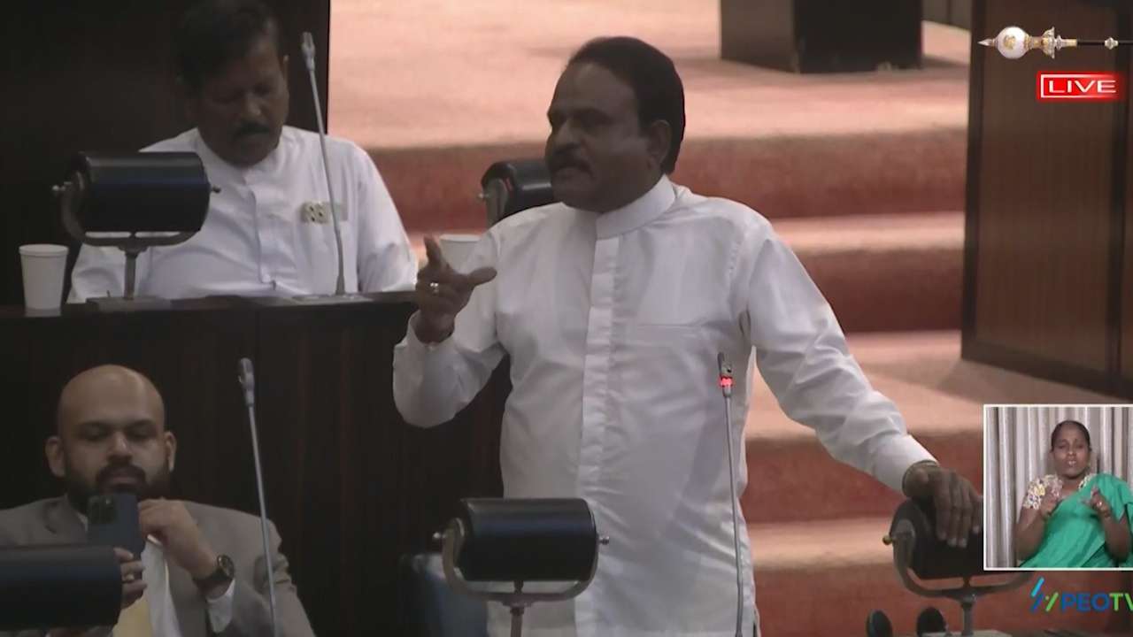 அம்புகள் தண்டிக்கப்படும் போது, வில்லும் தண்டிக்கப்பட வேண்டும்!