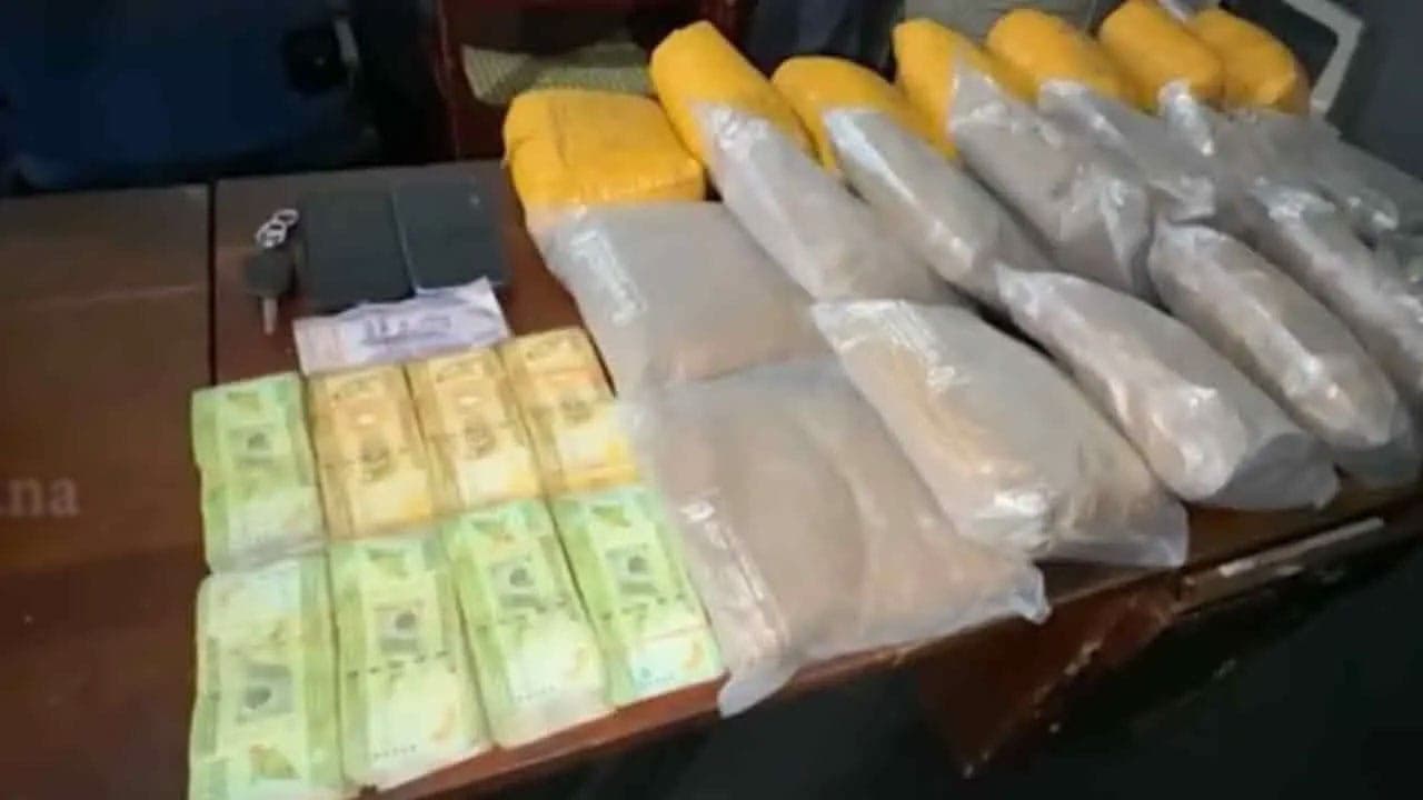 21 கிலோவிற்கும் அதிகமான ஹெரோயினுடன் நபரொருவர் கைது