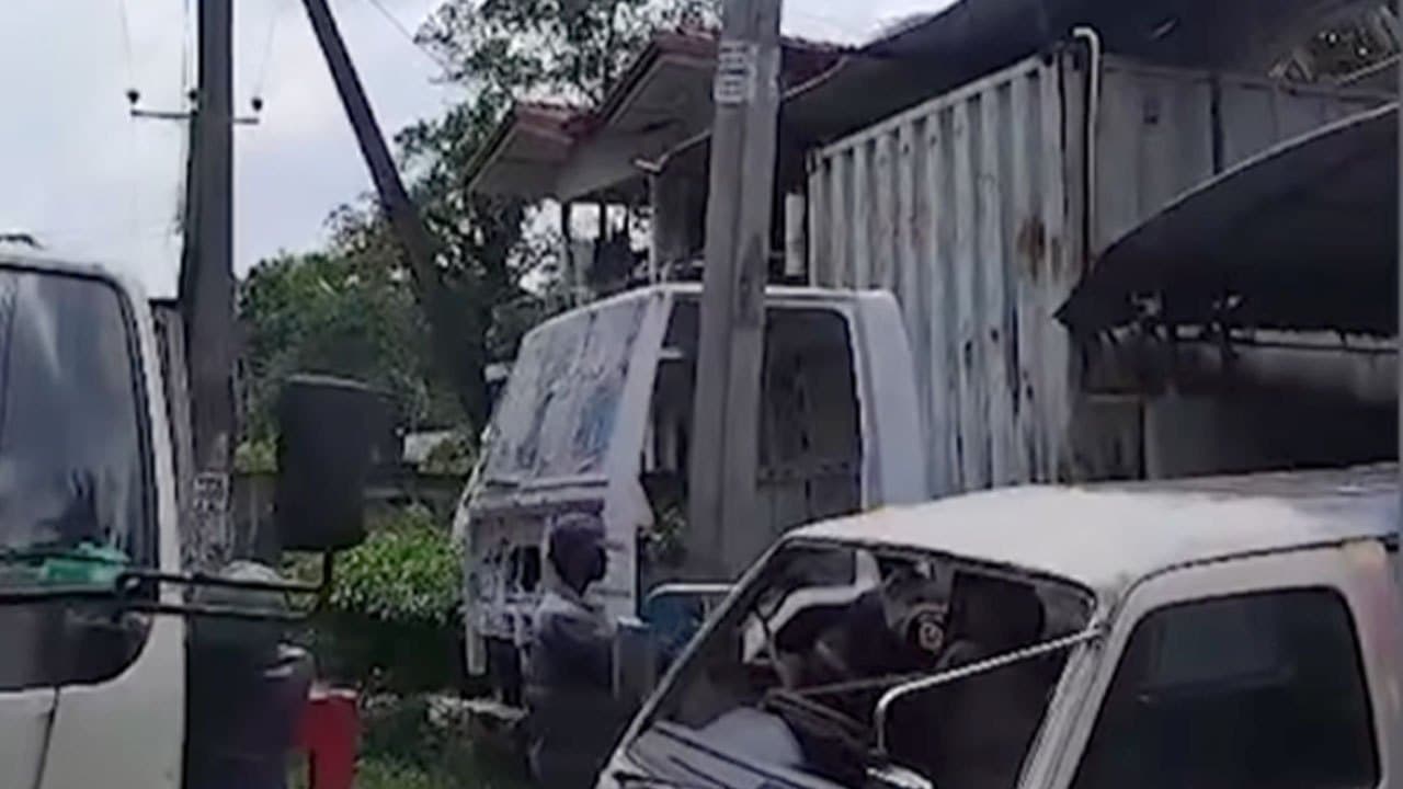 மின்கம்பம் நடச் சென்றவர் மின்சாரம் தாக்கி உயிரிழப்பு!