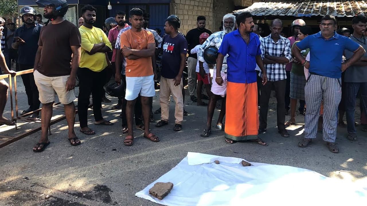 ஆசிரியர் தினத்தைக் கொண்டாடிவிட்டு திரும்பிய ஆசிரியை விபத்தில் பலி!